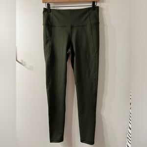 Under Armour Full Length Leggings. Medium. Olive green. Never worn, tags cut.